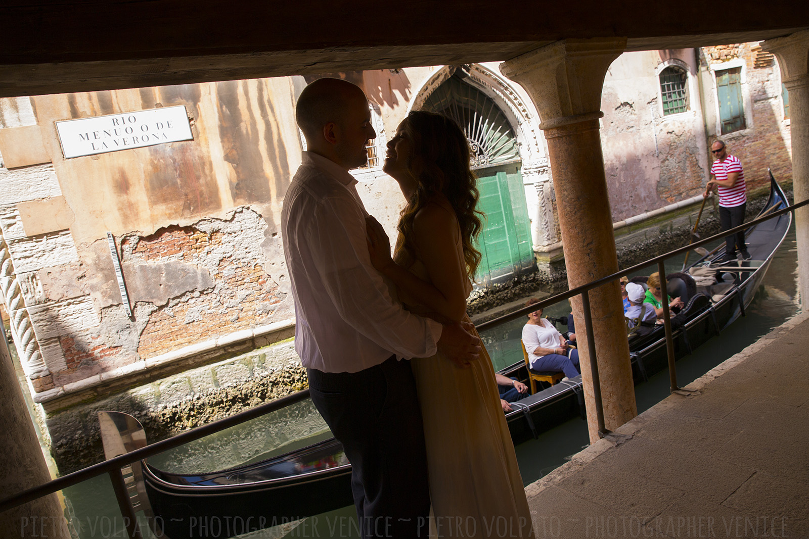 venezia fotografo per servizio fotografico sposi in viaggio di nozze