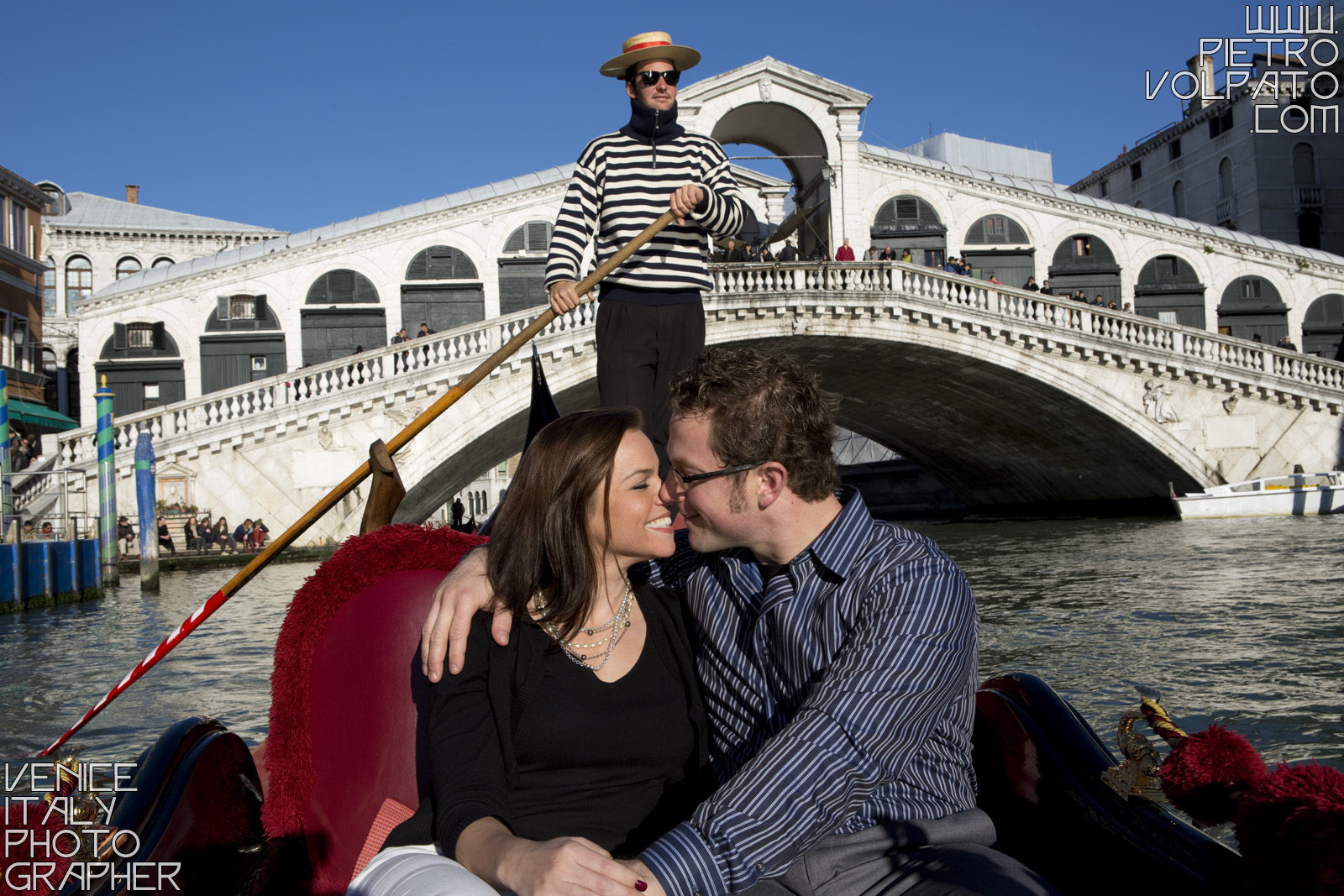 Photographer in Venice Italy for engagement photo shoot and tour for couple on vacation ~ Romantic and fun Venice photo walk