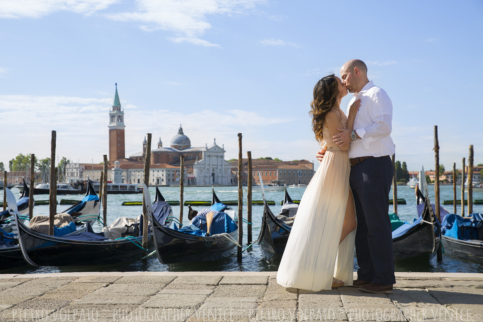 venice photographer for honeymoom photography session tour