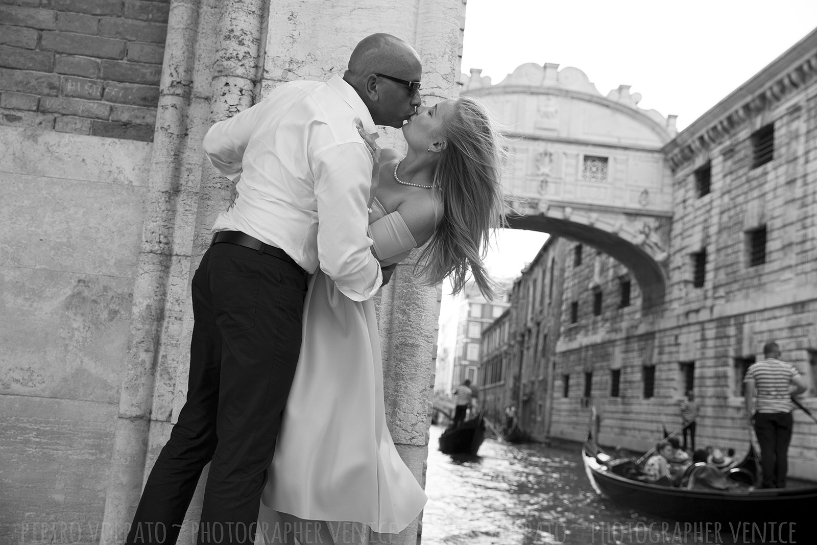 Photographer in Venice for vacation photo shoot