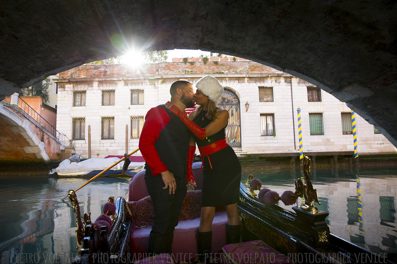 photographer venice love story vacation photos