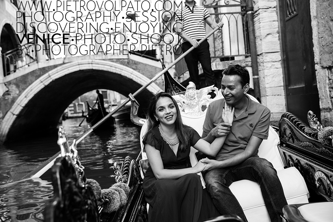 Venice photographer for a vacation photo shoot and tour. Romantic and fun photos of a couple in Venice during a photo walk and gondola ride.