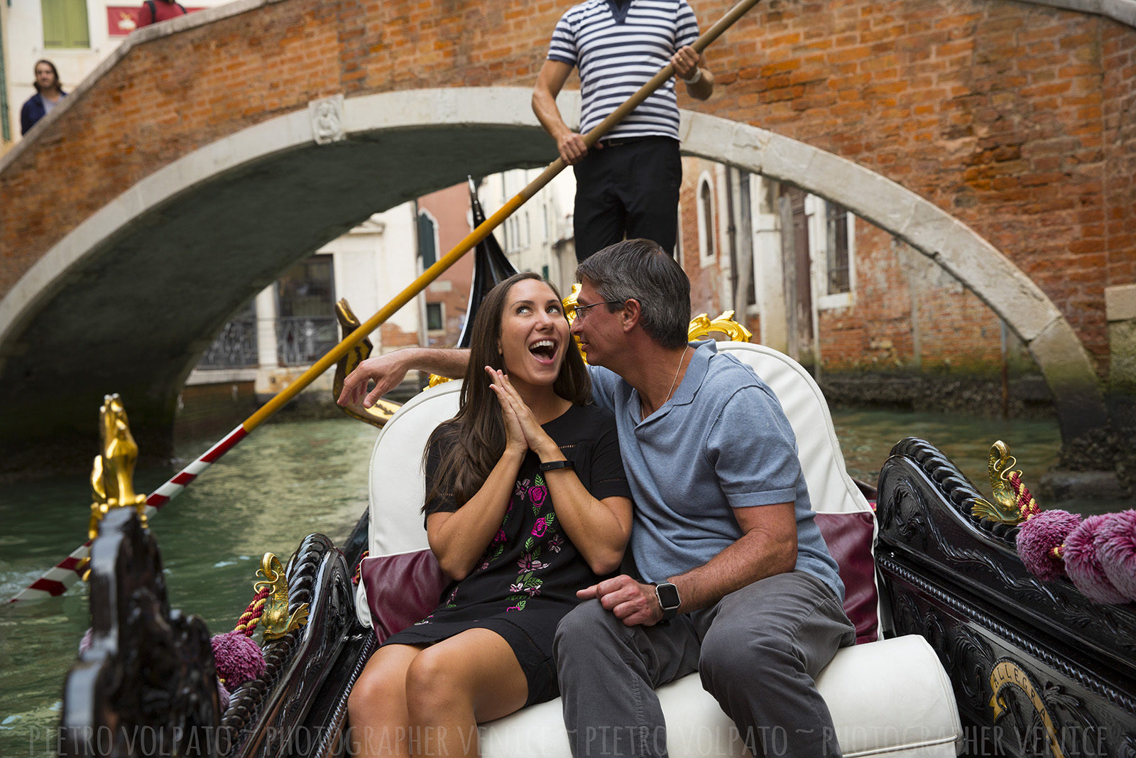 Photographer in Venice italy for couple vacation photography session ~ romantic and fun Venice photo walk and gondola