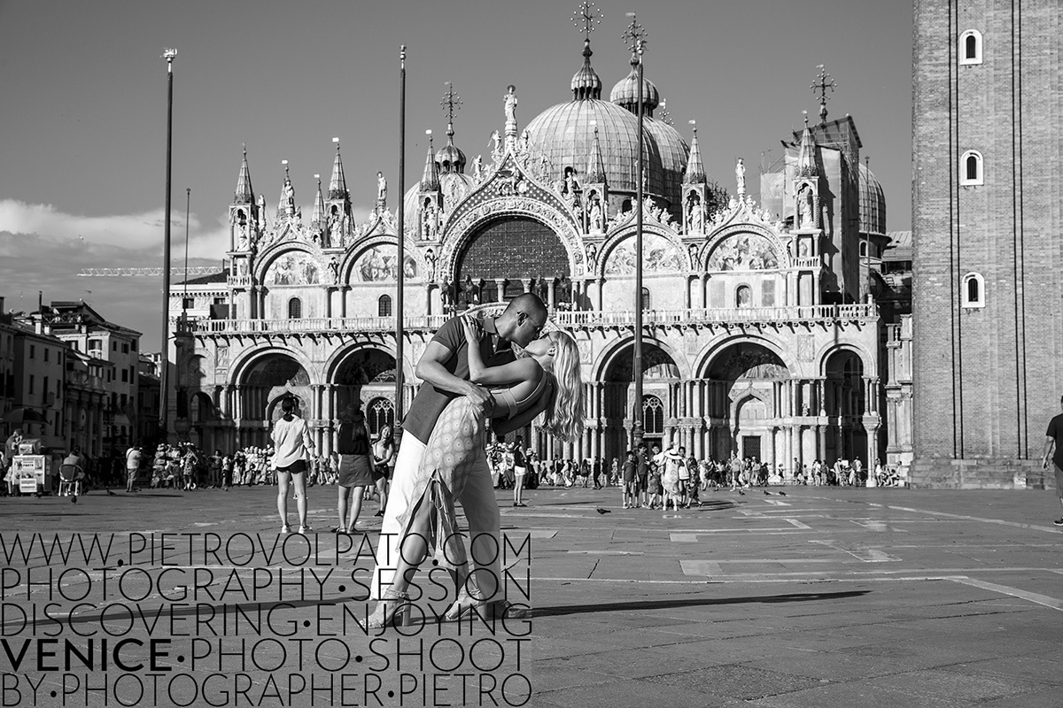 Venice photographer honeymoon photo shoot