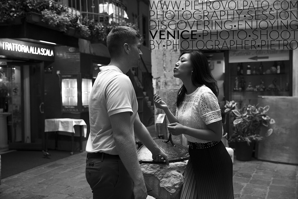 venice photographer couple photo shoot tour