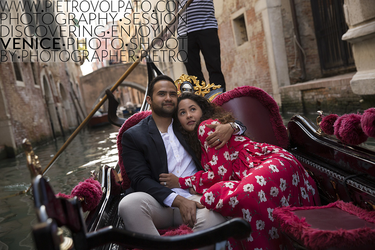 couple vacation photography session venice