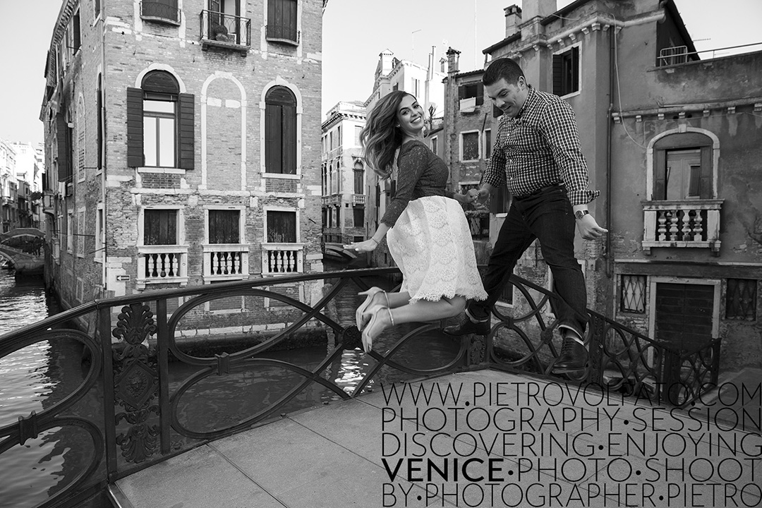 photographer venice anniversary photo shoot