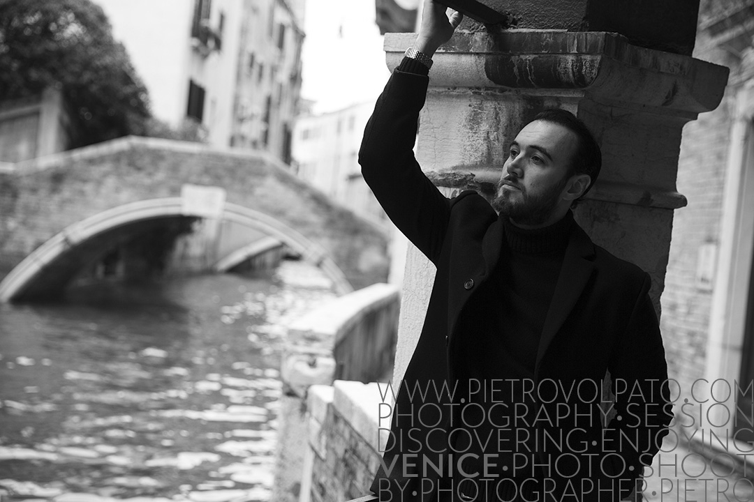 Photographer In Venice for Photo Shoot