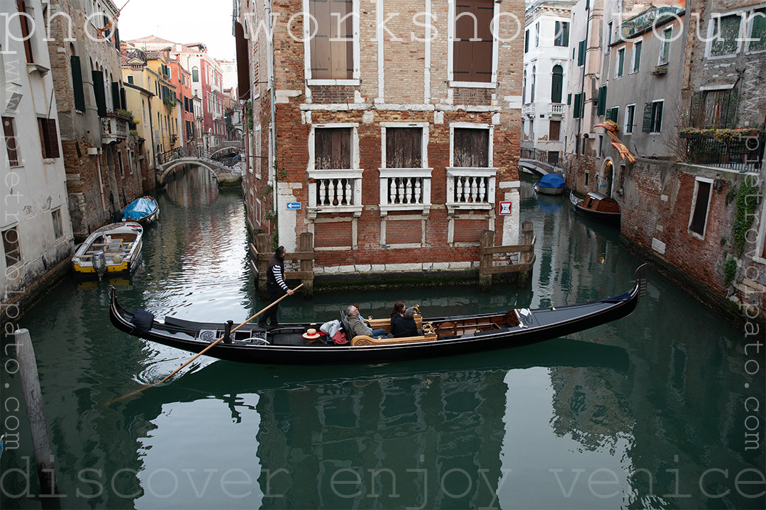Photograph, explore, and experience Venice alongside local photographer Pietro Volpato. Enhance your photography skills while discovering Venice’s hidden spots.