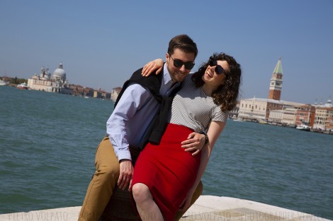 Couple Photo Shooting by Venice Photographer